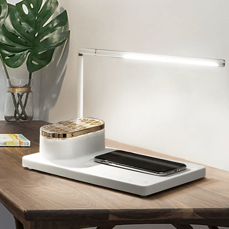Smart Wireless Desk Lamp